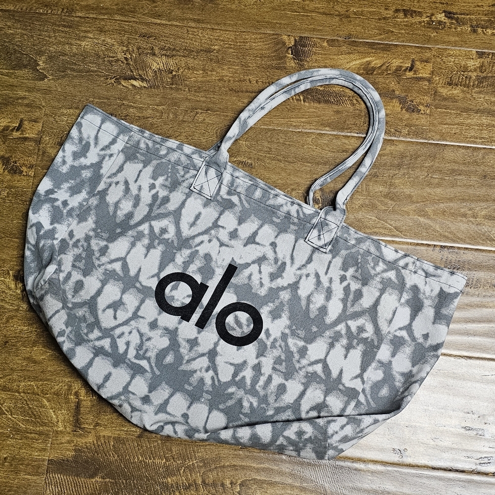 Alo Tote Bag
